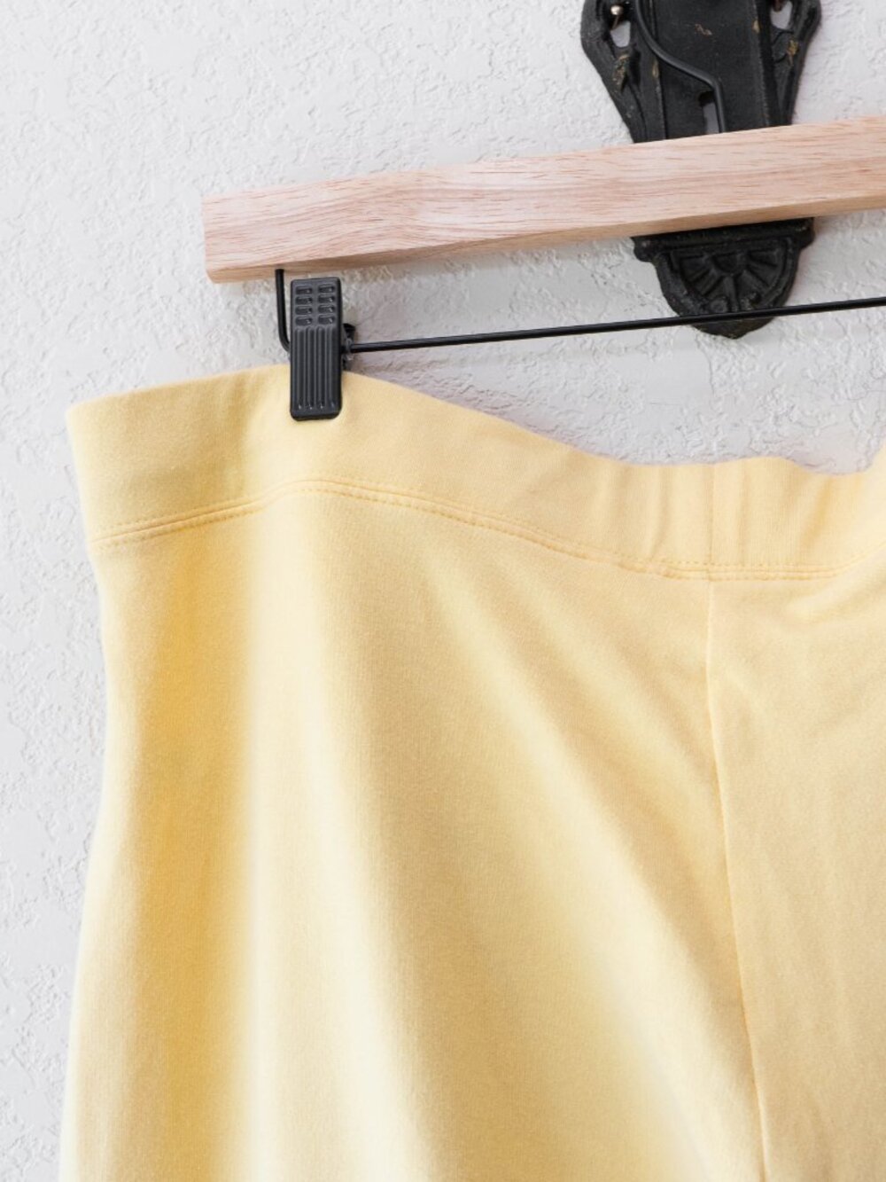 Bold Spirit Womens XL Yellow Cropped Pants Wide Leg White Stripe Casual Lounge - Picture 9 of 12